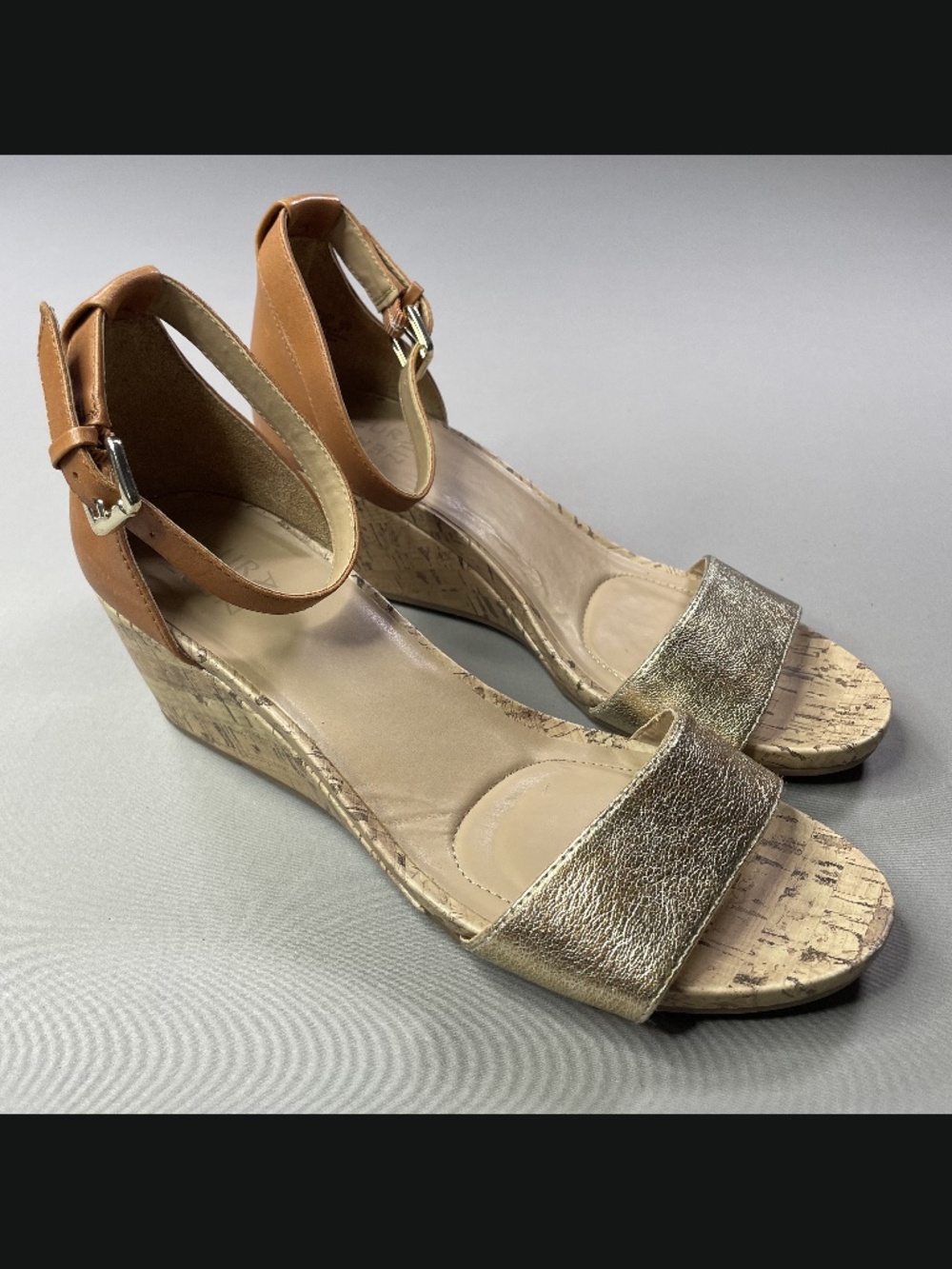 NEW Naturalizer Shoes Womens 10 brown gold leather cork cami wedge heels sandals